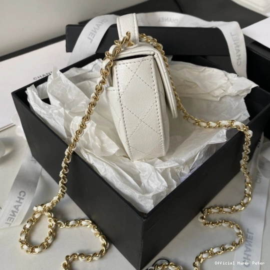 Hyper Peter CHANEL WITH CHANELUTCH CHAIN 0816